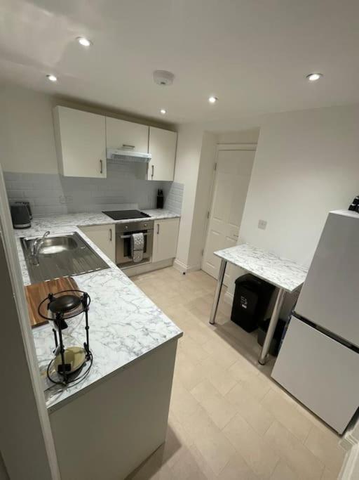 Lovely 1 Bedroom Apartment - Maida Vale Londres Extérieur photo